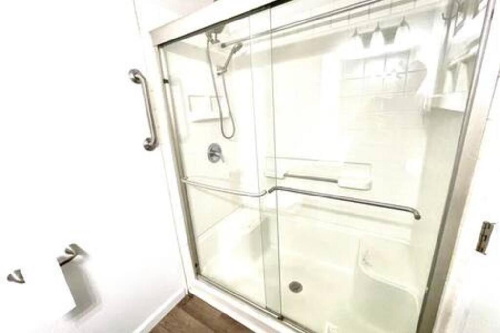 Ranch - 3 Bed - Hot Tub - King Bed - Fenced - Pets - Kids - Wifi Casa vacanze Columbus